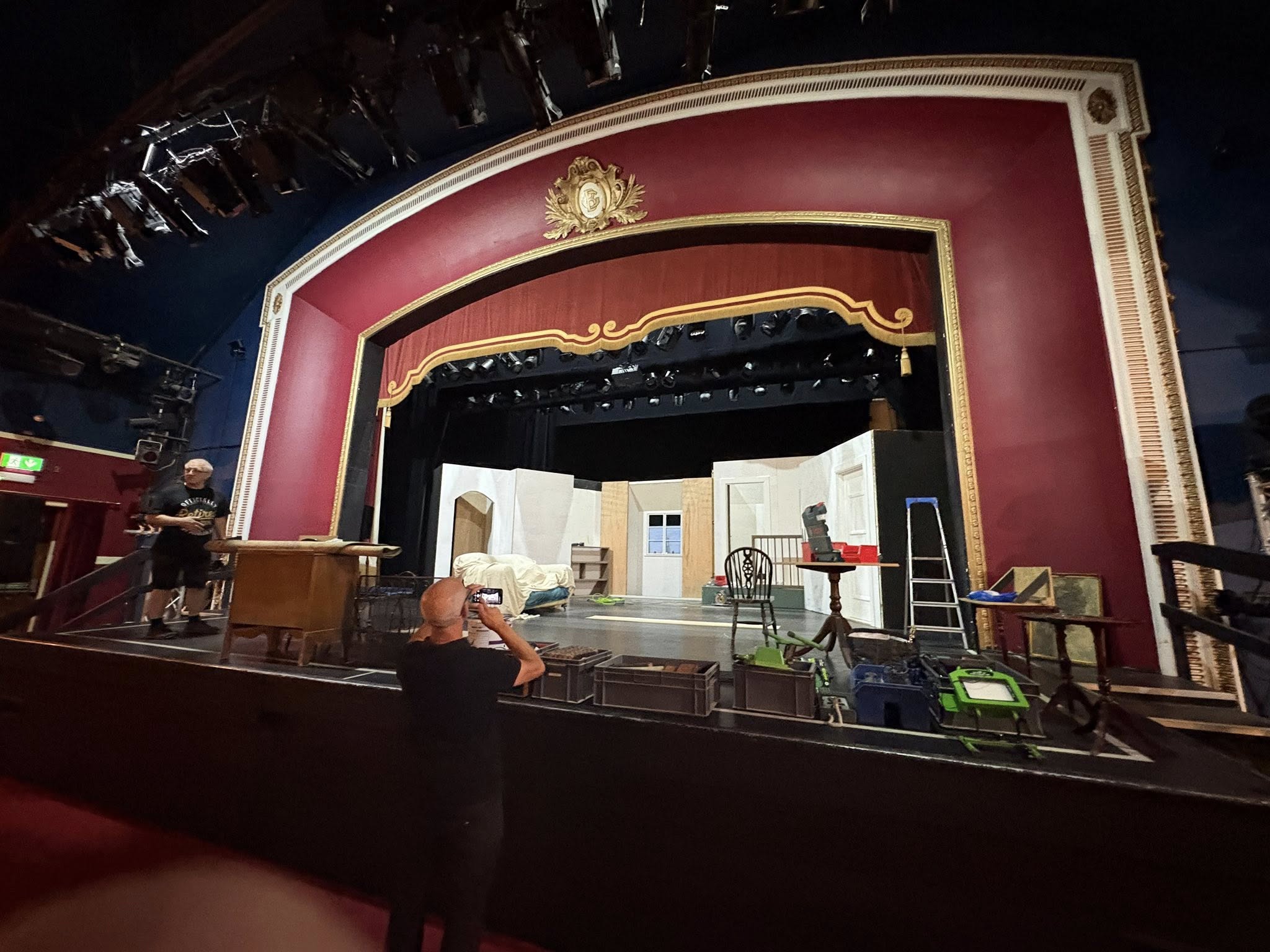 Theatre Get-in — E&S Sound and Lighting